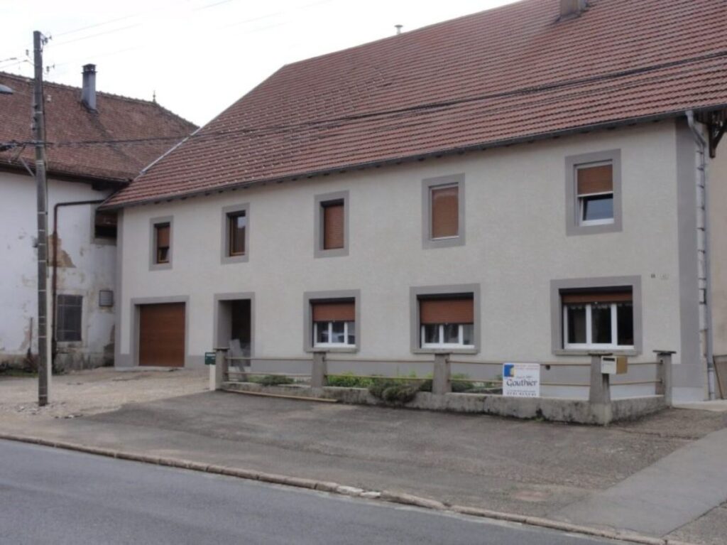 Ravalement de façade dans le Haut-Doubs : ravalement de façade en rénovation